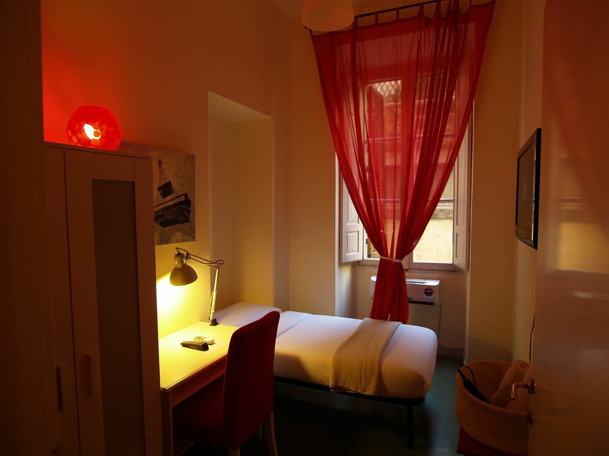 Happy Stay Guesthouse Roma Ngoại thất bức ảnh